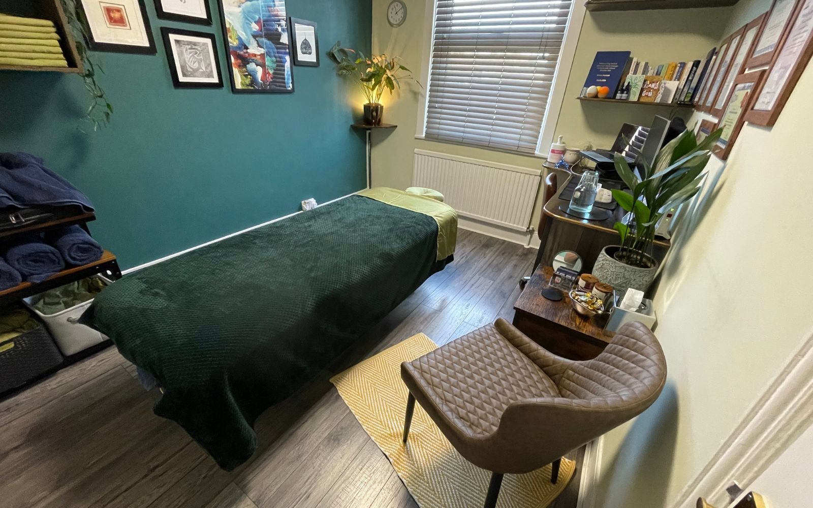 Treatment room used for fibromyalgia and persistent pain appointments